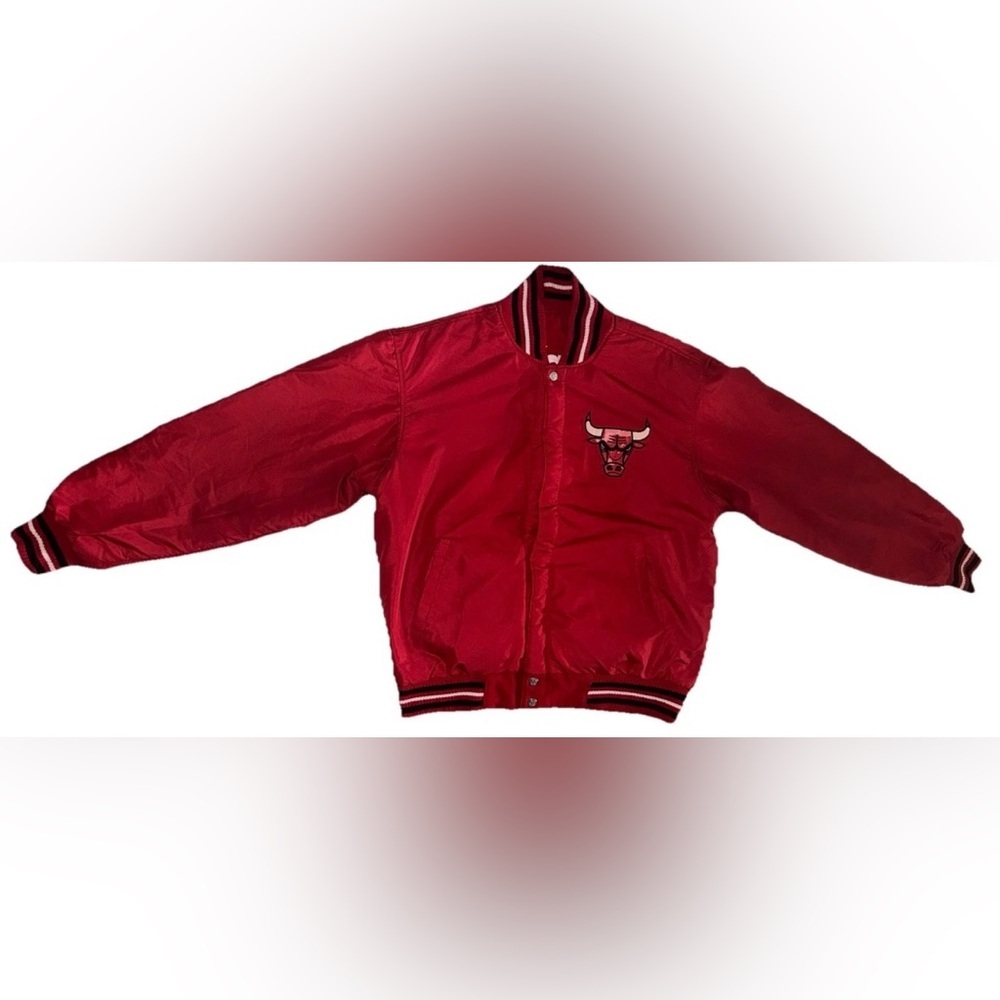 Reversible Chicago Bulls Jacket - Picture 3 of 16